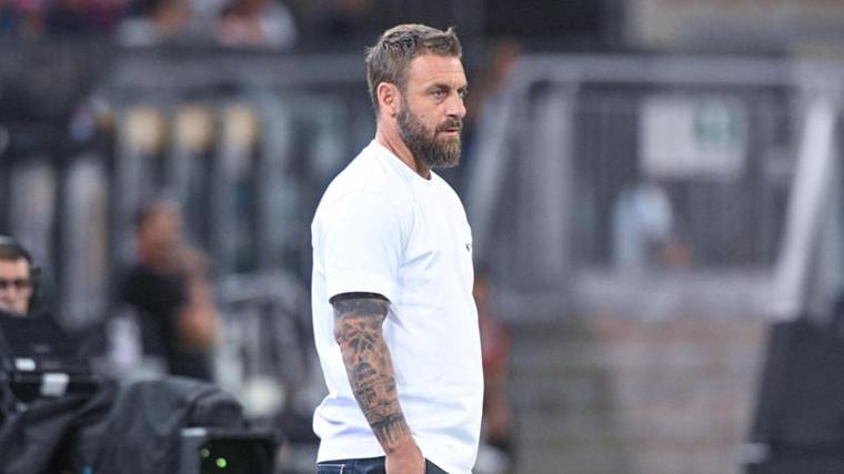 Calcio in tv: venerdì sera con Genoa-Como