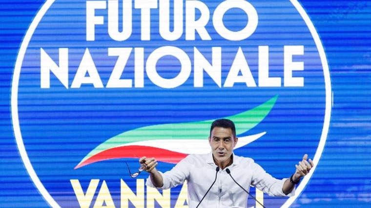 “La divisa usata per fare propaganda”. Indagini sui militari nel partito di Vannacci