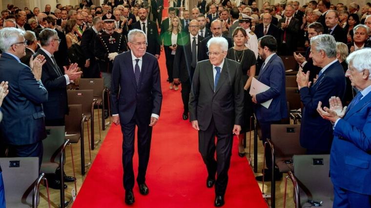 Mattarella a Merano celebra l’Accordo di Parigi: "Con l'Ue i confini non più ostacoli ma p...