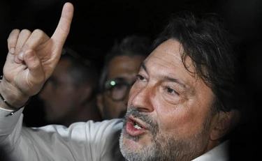 Sigfrido Ranucci candidato, nuovo sondaggio segreto. Il mistero: chi c'è dietro?