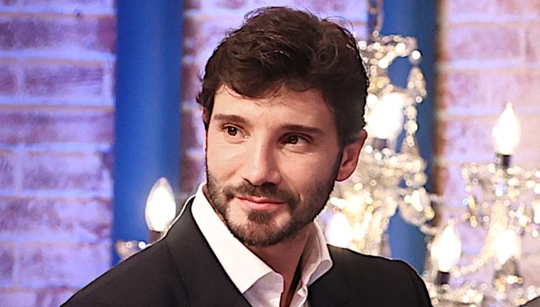 Sanremo 2027, Stefano De Martino frena: la verità dietro la reunion dei Maneskin