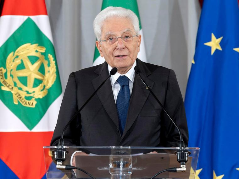 Cernobbio, Mattarella: “Serve convivenza pacifica, a rischio prospettive dell’economia globale”